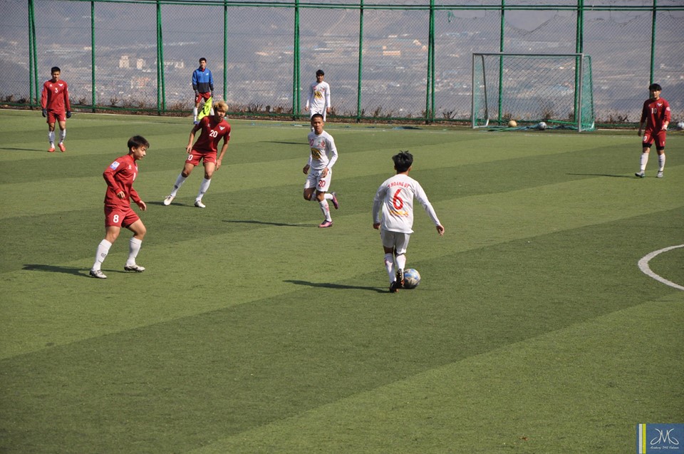 U17 HAGL, U17 HAGL thua, U17 HAGL tap huan, Hàn Quốc, HLV Graechen