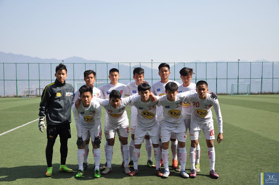 U17 HAGL, U17 HAGL thua, U17 HAGL tap huan, Hàn Quốc, HLV Graechen