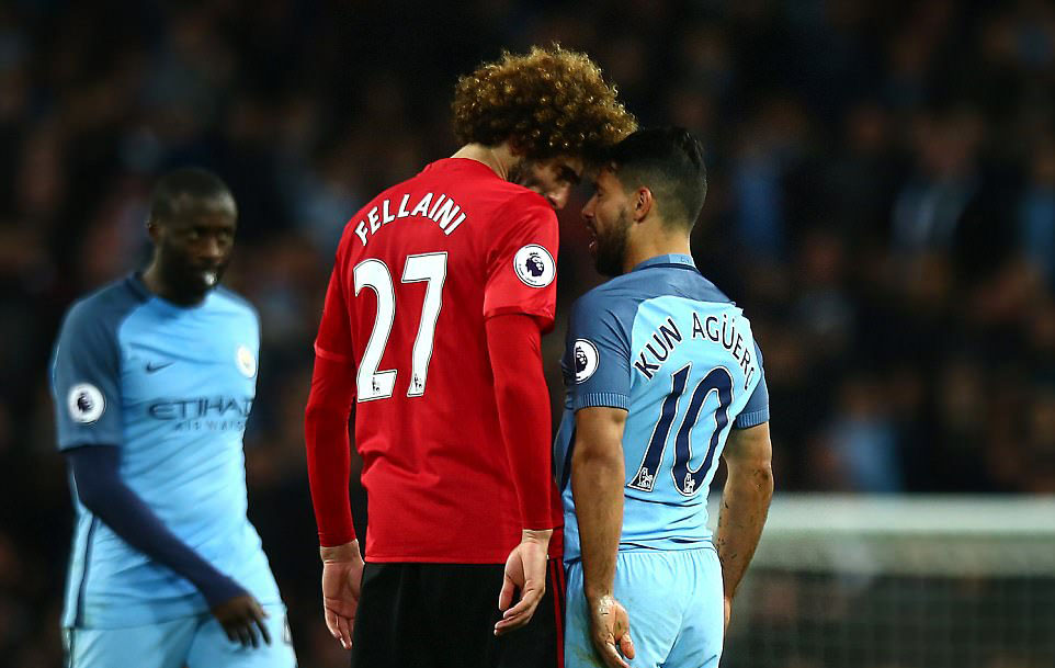 Man City 0-0 MU, ket qua bong da, bxh ngoai hang anh 2017, HLV Mourinho, HLV Pep Guardiola, Fellaini the do