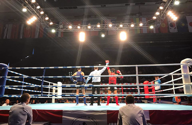 Nguyễn Trần Duy Nhất giành chiến thắng sát nút trước đối thủ người Marocco Nguyễn Trần Duy Nhất, Độc cô cầu bại, Muay Việt Nam, Hibaoui Anass