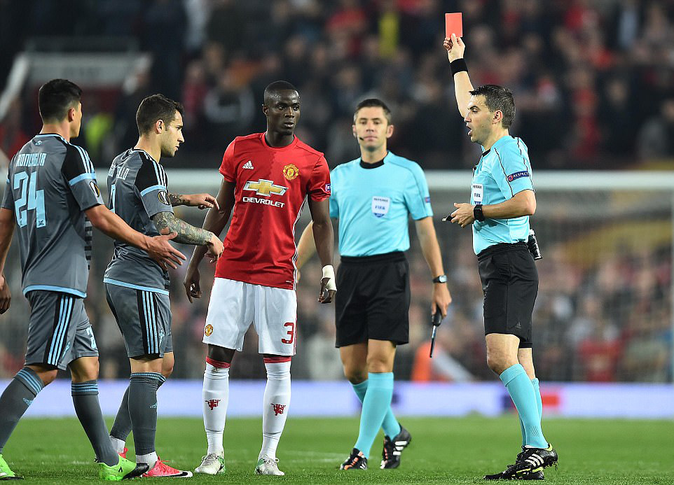 chung ket c2, mu vs ajax, eric bailly, thẻ đỏ europa league, mu 1-1 celta vigo, lich thi dau chung ket c2