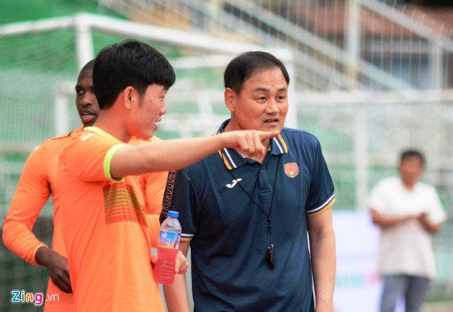 xuân trường, gangwon, kleague, gangwon vs tphcm