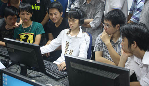 Chim Sẻ Đi Nắng, AOE Việt Trung 2017, lich thi dau AOE Việt Trung 2017, game thu Chim Se Di Nang
