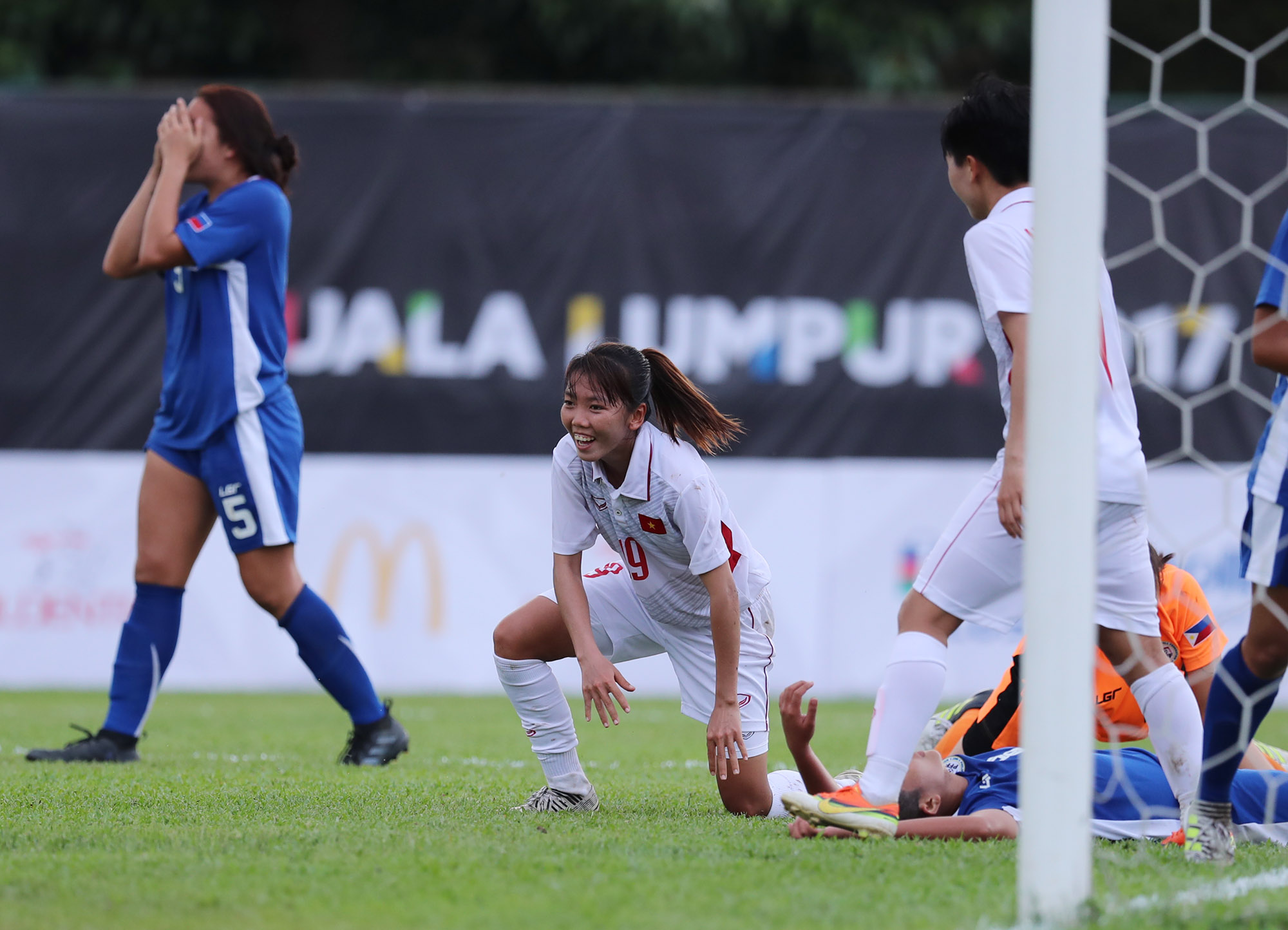 u22 viet nam vs u22 philippines, nữ việt nam vs nữ myanmar, sea games 29, ket qua sea games 29