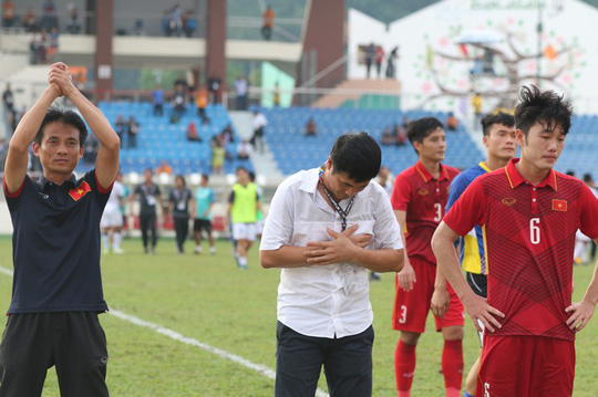 u22 viet nam, hlv huu thang tu chuc, sea games 29, bong da sea games, hlv hoang anh tuan