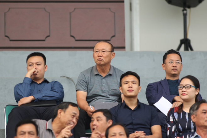 tin bong da, tin bong da hom nay, tin bong da 1/11, vleague, cup c1