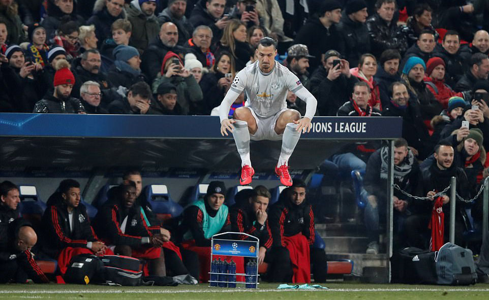 ibrahimovic, basel 1-0 mu, cup c1, ibra lap ki luc, champions league