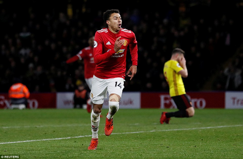 Watford 2-4 MU, ket qua Watford 2-4 MU, bxh ngoai hang anh, ashley young