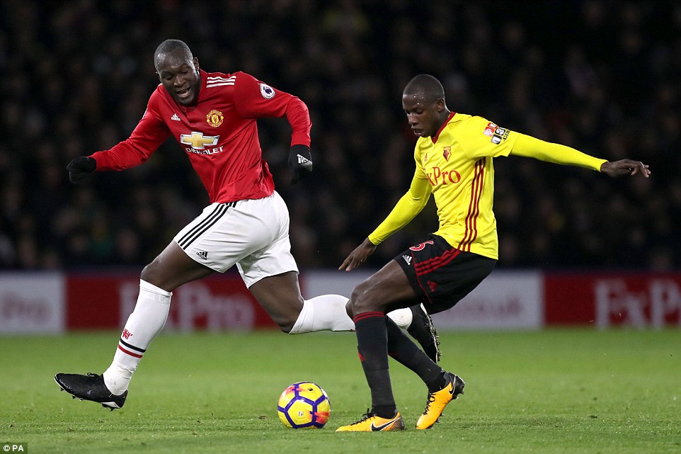 Watford 2-4 MU, ket qua Watford 2-4 MU, bxh ngoai hang anh, ashley young