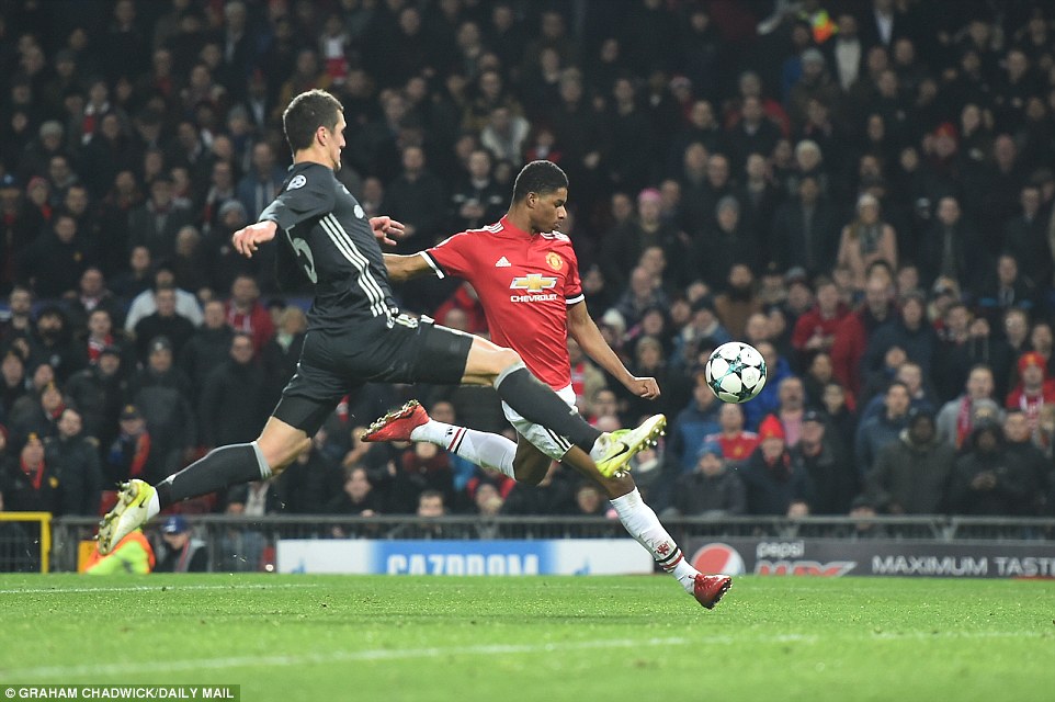 MU 2-1 CSKA, ket qua MU 2-1 CSKA, ti so MU 2-1 CSKA, ket qua bong da MU 2-1 CSKA, champions league, cup c1, ket qua cup c1