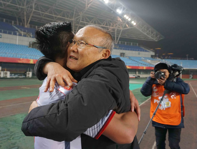 u23 viet nam, hlv park hang seo, u23 chau a, giai giao huu m150