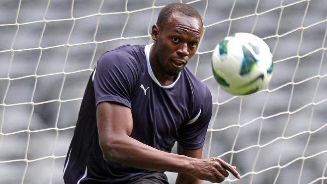 usain bolt, bolt đá bóng chuyên nghiệp, man utd