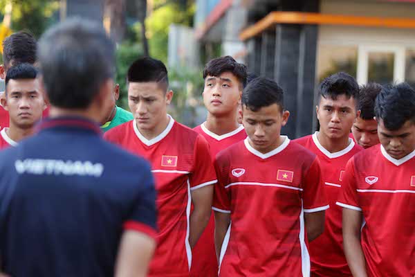 u19 viet nam, u19 dong nam a, u19 singapore, hlv hoang anh tuan
