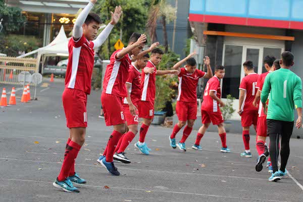 u19 viet nam, u19 dong nam a, u19 singapore, hlv hoang anh tuan