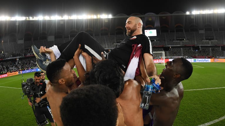 chung ket asian cup, hlv moriyasu, hlv felix sanchez, qatar, asian cup 2019
