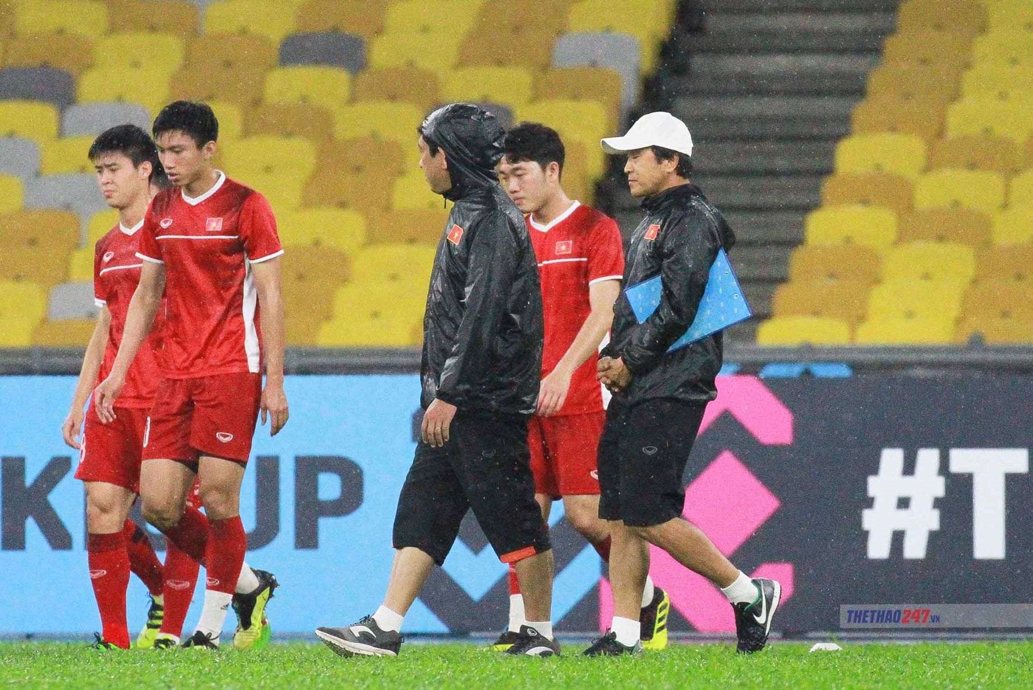 u22 viet nam, sea games, hlv lee young-jin, philippines, hlv park hang seo
