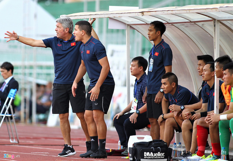 u18 viet nam 1-2 u18 campuchia, u18 dong nam a, hlv hoang anh tuan, gdkt gede