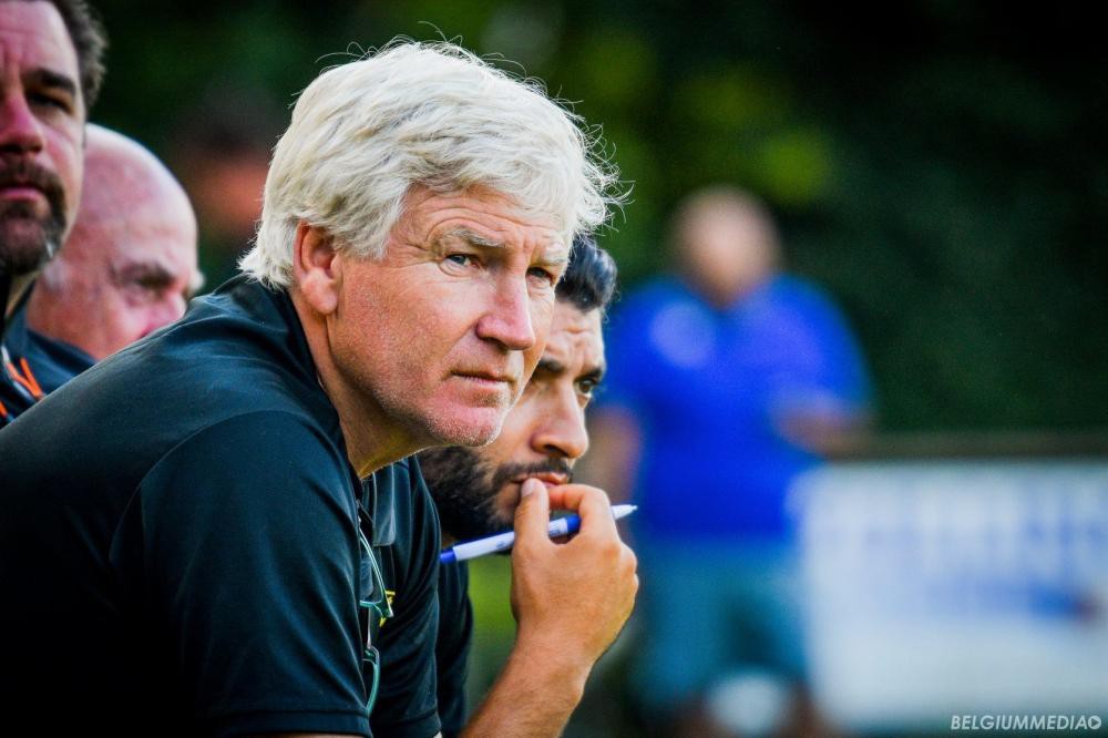 sint-truiden, hlv marc brys, công phượng, giải vđqg bỉ, antwerp 2-0 sint-truiden