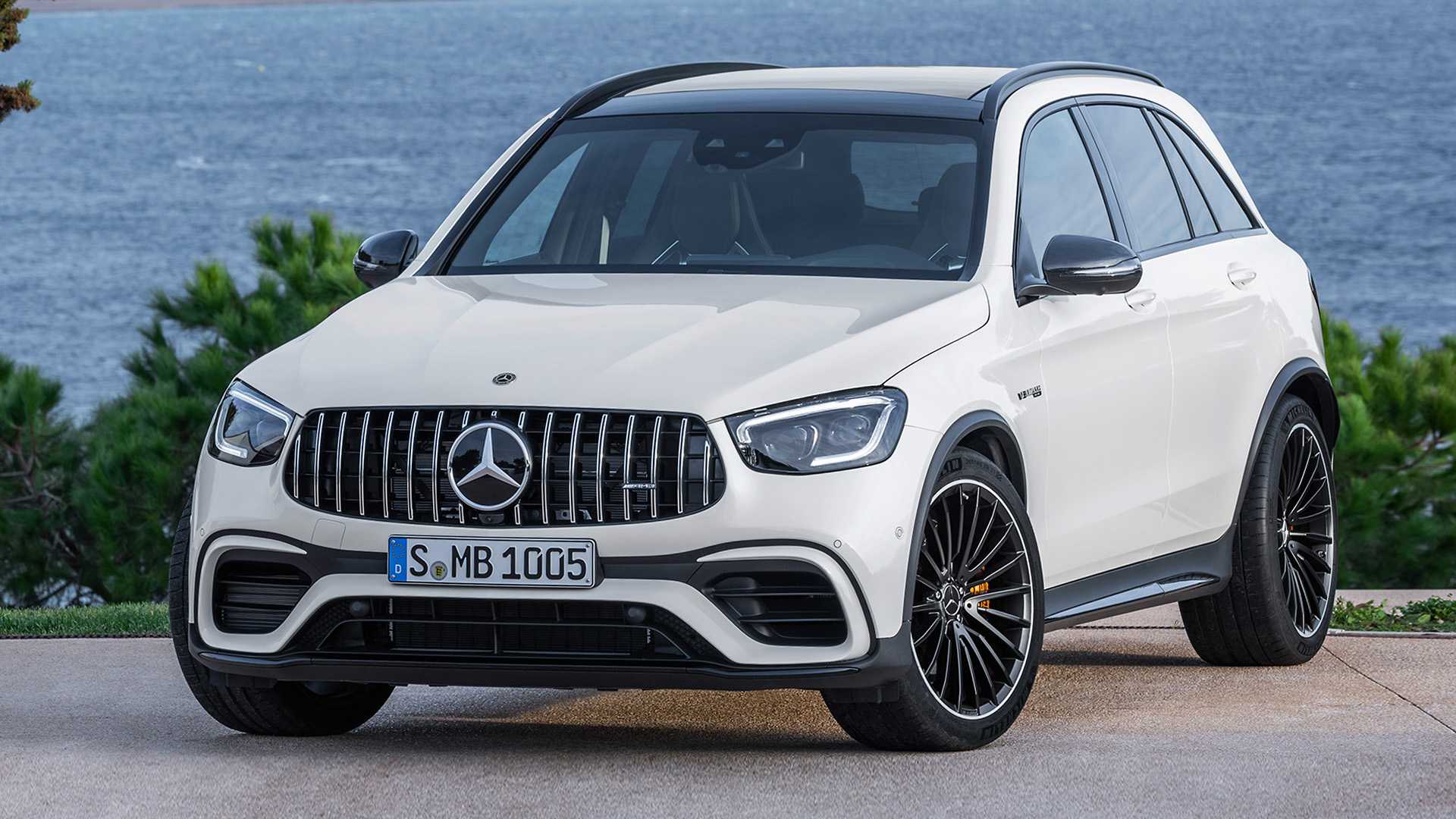Giới thiệu về xe Mercedes-Benz SUV, tổng hợp giá lăn bánh & đánh giá mới nhất tại Việt Nam năm 2020.