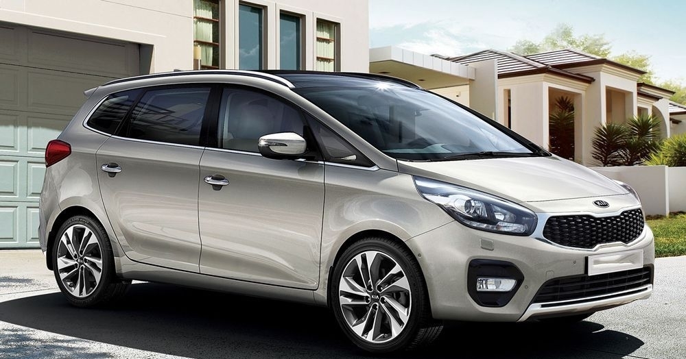 Thân xe Kia Rondo