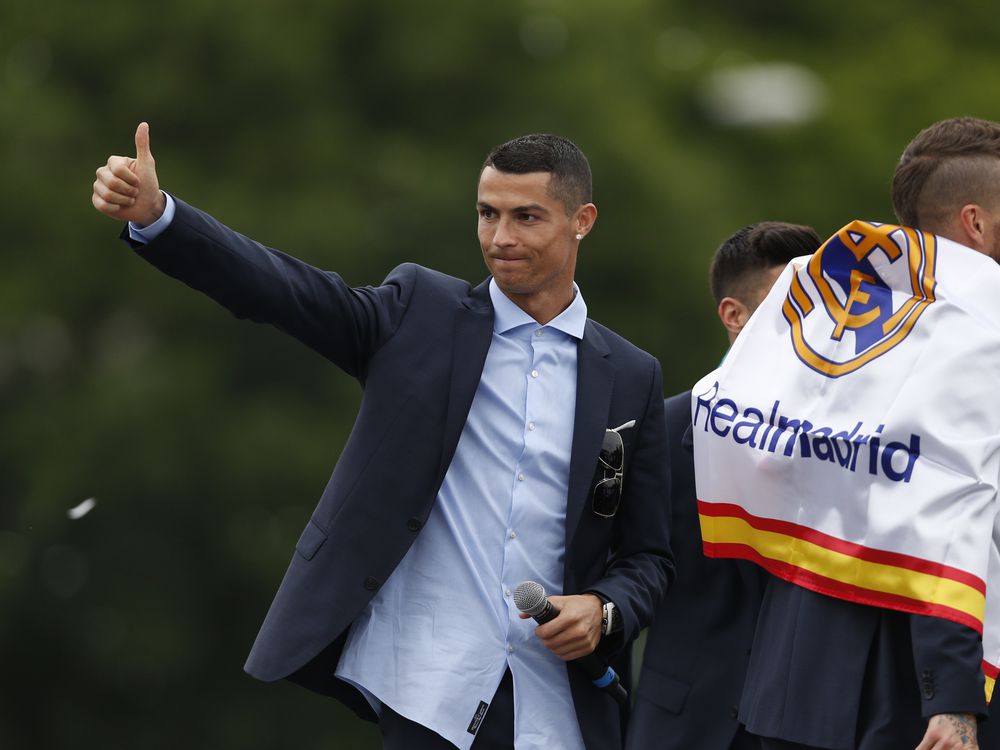 ronaldo chuyen den juve