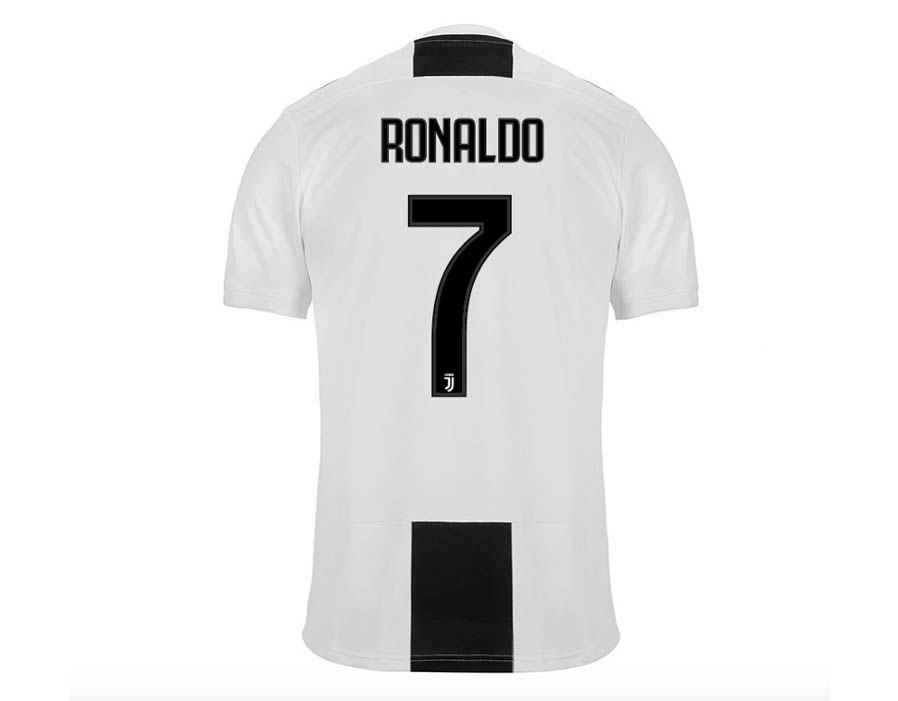ronaldo chuyen den juve