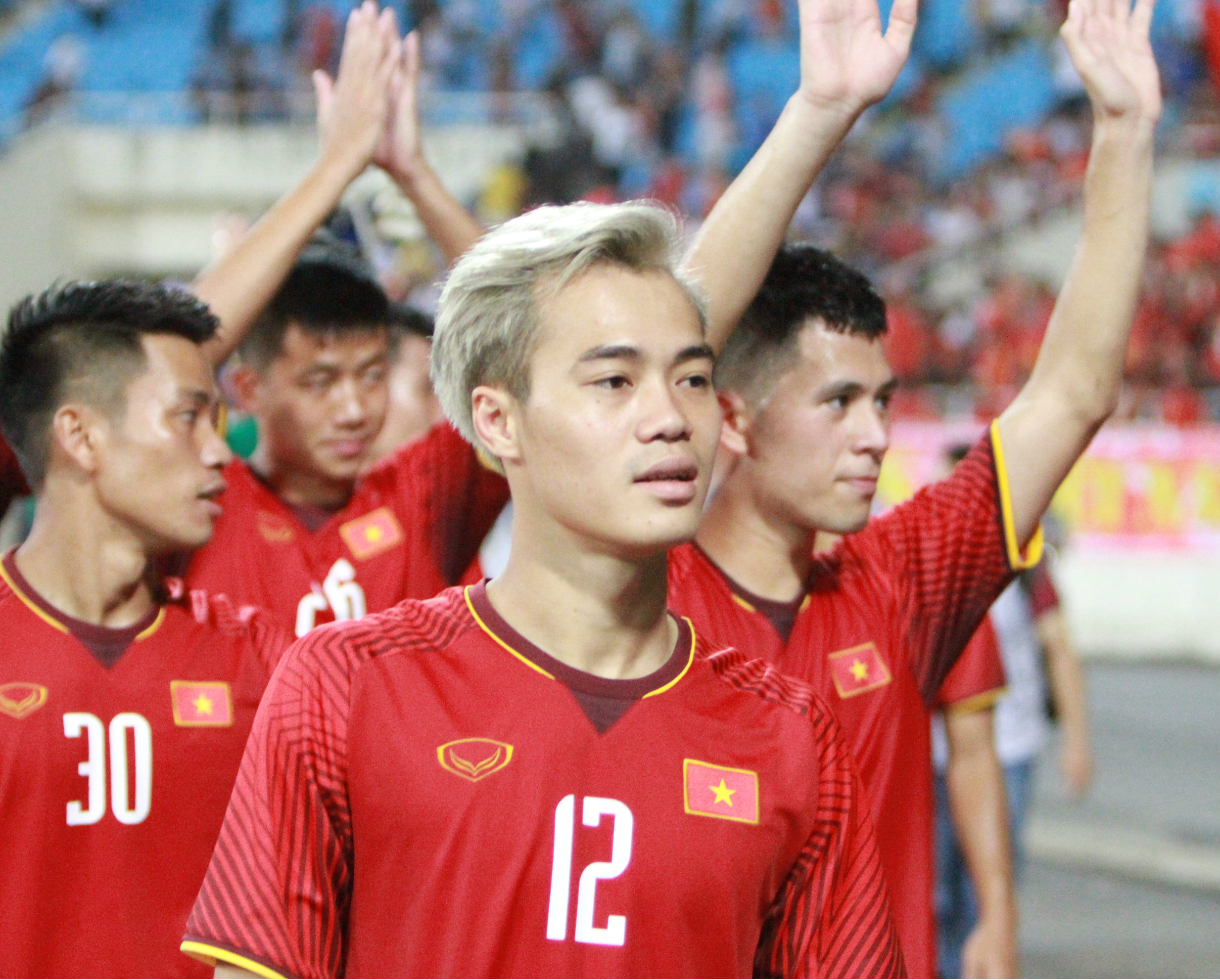 van toan chi ra 1 diem mà O. Viet Nam phai can than