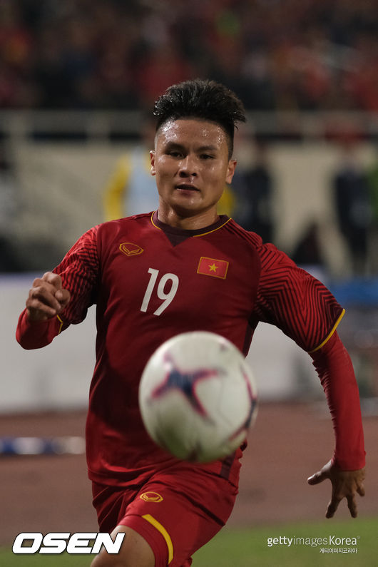 quang hai