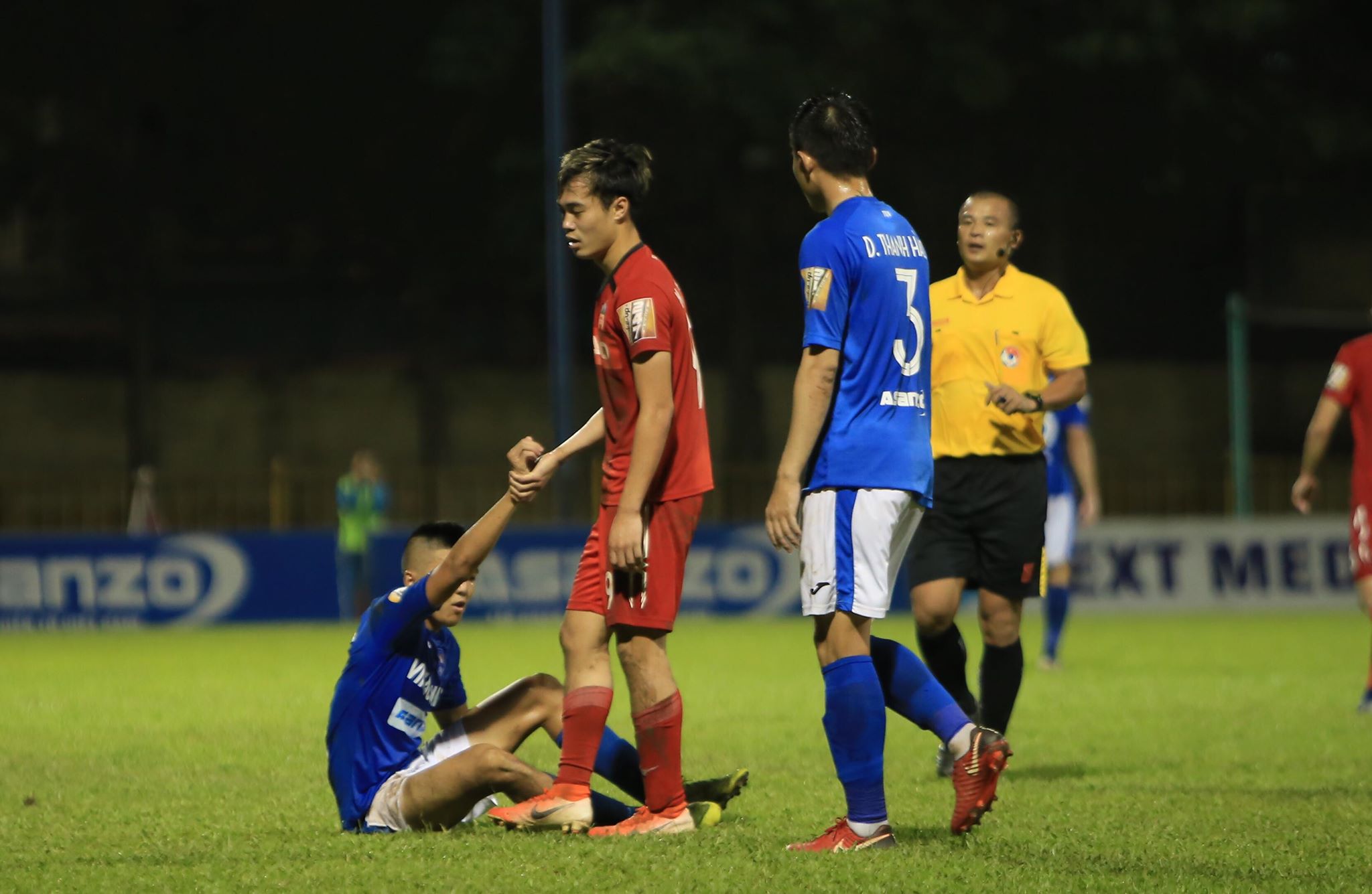 van toan vs van khoa 