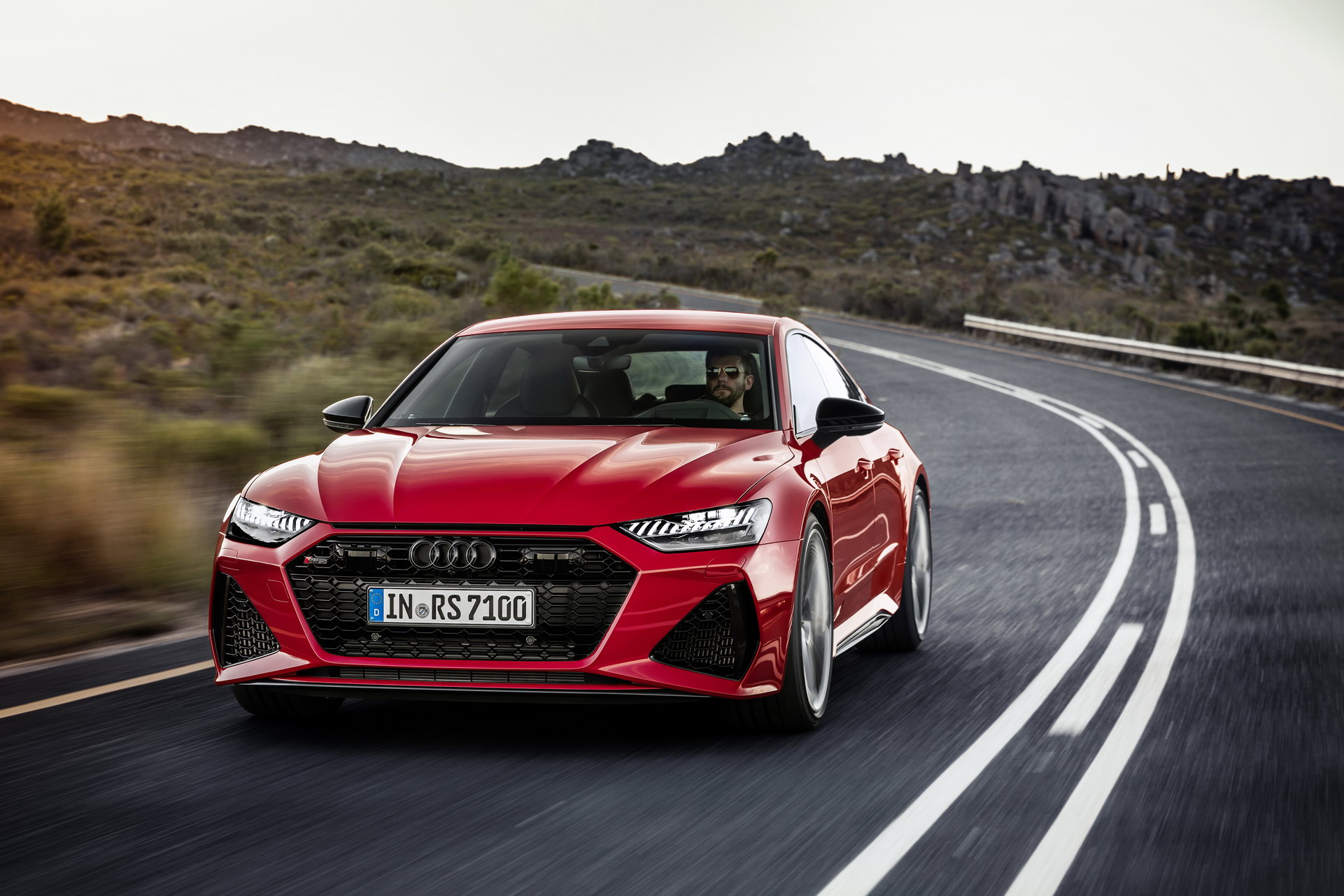 Siêu xe thể thao Audi RS7 Sportback 2021