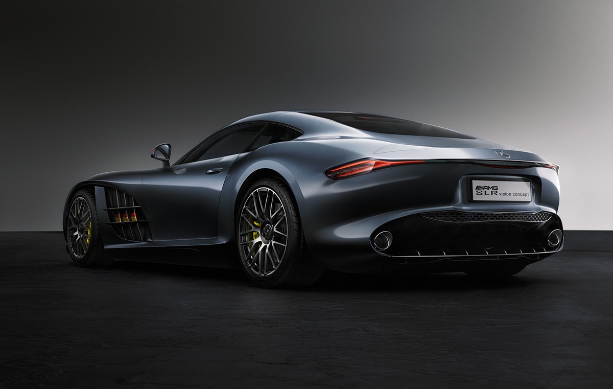 Ý tưởng thiết kế hông xe Mercedes-Benz SLR-AMG