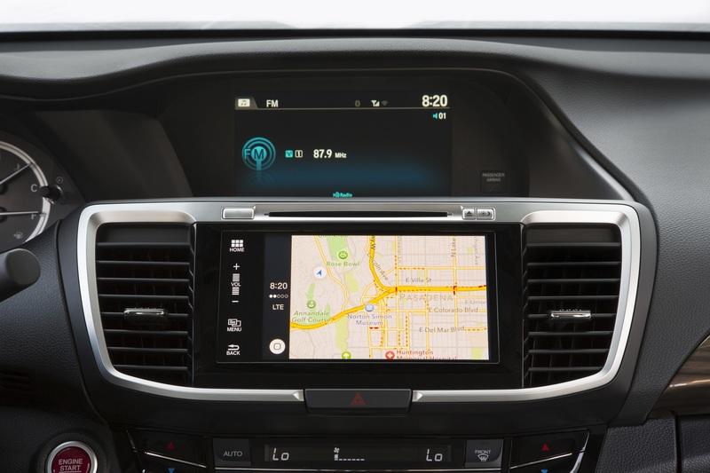Apple CarPlay trên ô tô