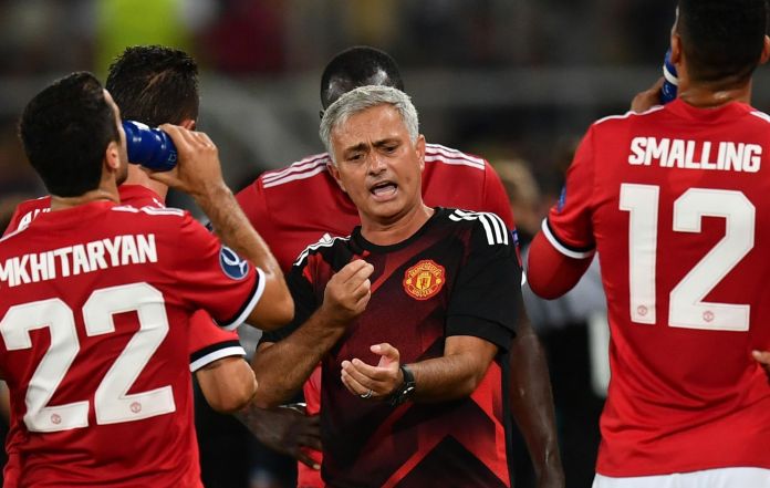Mourinho , M.U , M.U sa thải Mourinho , Solskjaer , Solskjaer thay thế Mourinho