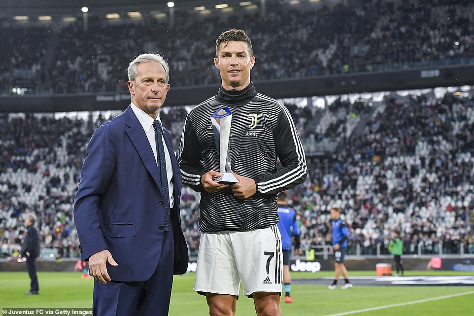 Juventus, juventus vs atalanta, serie a, serie a vòng 37, ronaldo, cup c1, barzagli, max allegri, buffon, ramsey