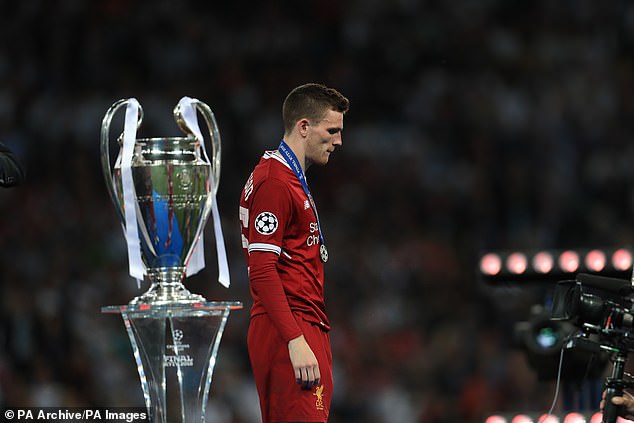 Robertson đã 1 lần lỡ hẹn tại Champions League