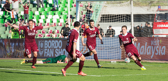 Sarajevo, CLB của ông chủ Việt Nam, Nguyễn Hoài Nam, cúp c1, Sarajevo nợ lương, Sarajevo vs Celtic