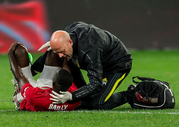 eric bailly, trung vệ mu, bailly chấn thương, MU giao hữu hè 2019, MU, Man Utd, Manchester utd, lịch thi đấu MU, premier League