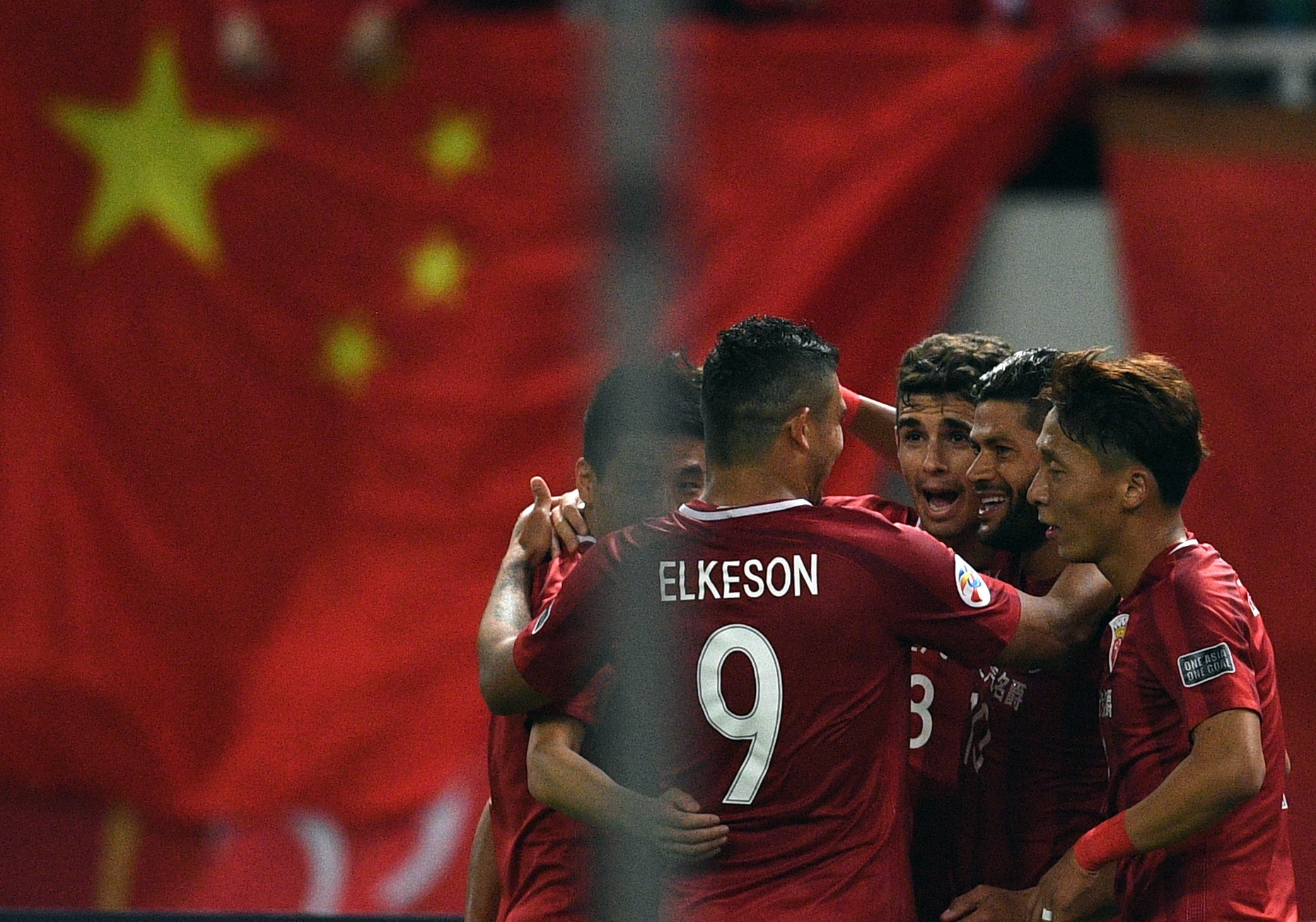 vòng loại World Cup 2022, Trung Quốc, Trung Quốc nhập tịch, cầu thủ nhập tịch Trung Quốc, Elkeson, Yennaris, Madilves vs Trung Quốc 