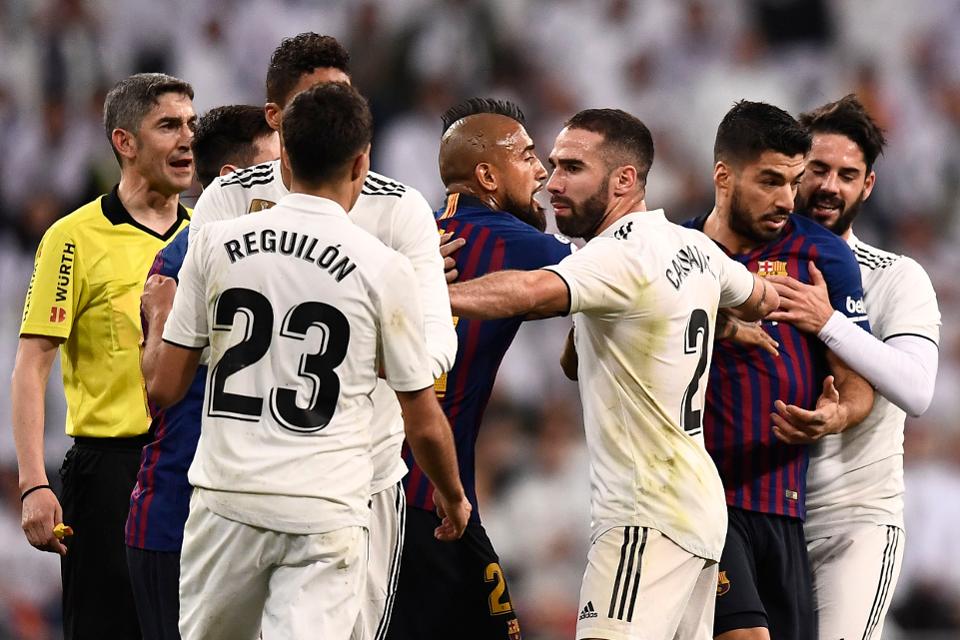 El Clasico, Barcelona vs Real Madrid, Siêu kinh điển, hoãn siêu kinh điển, siêu kinh điển đá ngày nào, Barca, Real