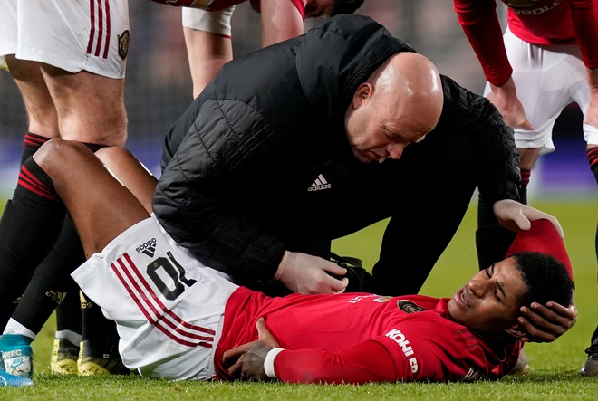 MU vs Wolves, kết quả MU vs Wolves, kết quả FA Cup, MU chấn thương, Rashford, Rashford chấn thương