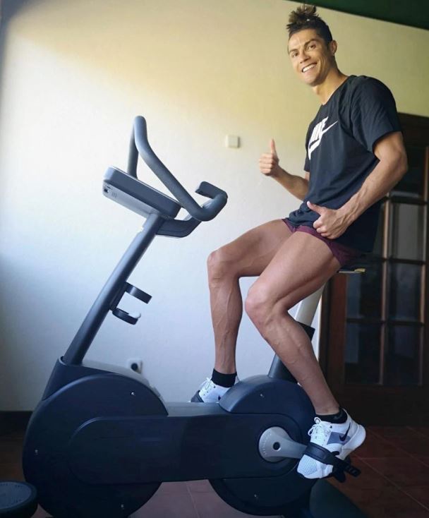 Ronaldo, juventus, covid-19