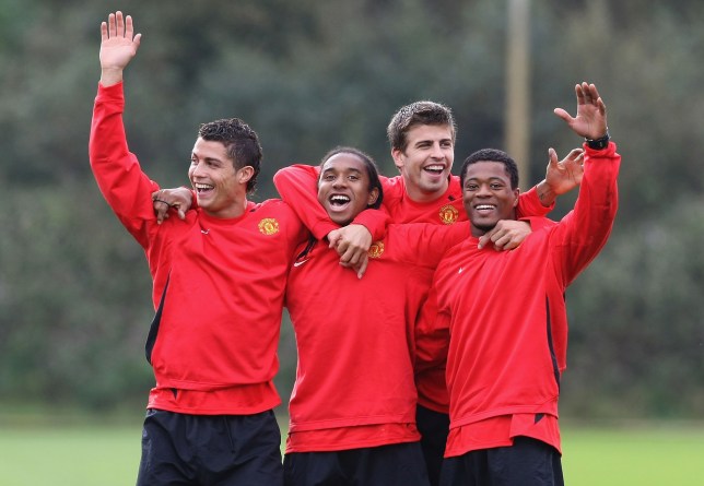Ronaldo, MU, Evra, Real