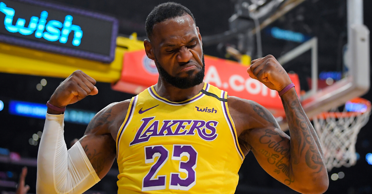 NBA, tin tức bóng rổ, tin bóng rổ, LeBron James, Adam Sandler, Neymar, Money Heist