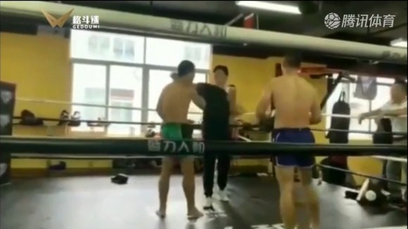 võ sĩ Trung Quốc, võ thuật Trung Quốc, MMA, UFC, Kickboxing, Thái cực quyền
