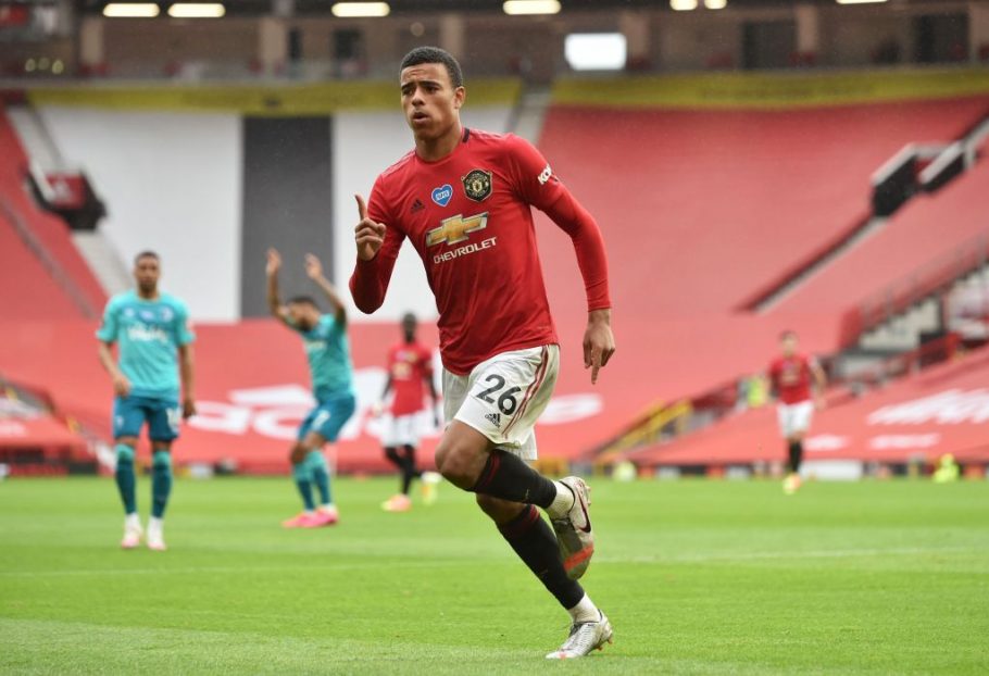'Gà son' Greenwood nếm trải cảm giác chưa từng có tại MU