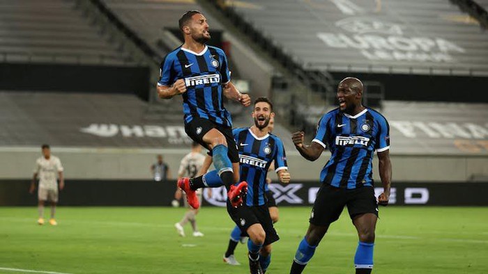 Europa League, bán kết europa league, đội hình tiêu biểu europa league, lukaku, bruno fernandes