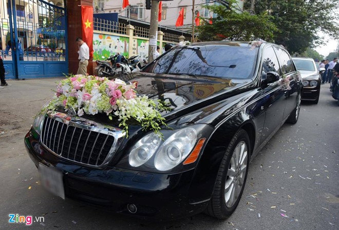 Xe hoa là chiếc Maybach