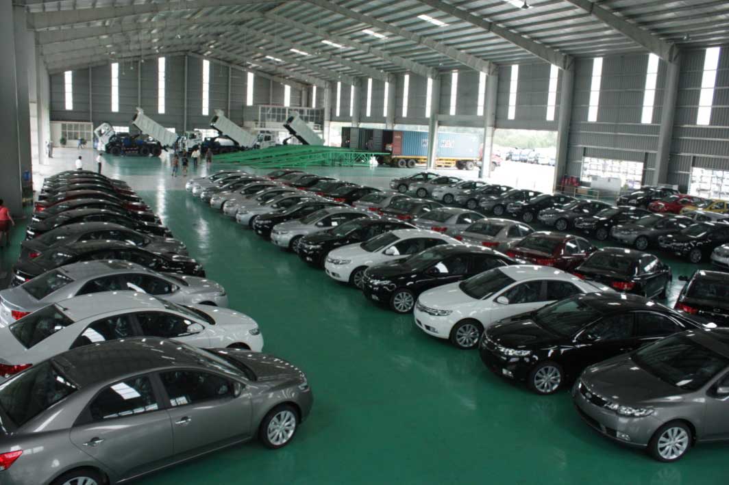 Giá xe ô tô năm 2018 được dự đoán giảm mạnh