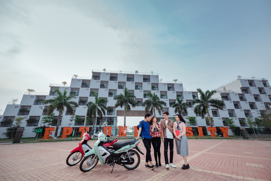 Song hành cùng sinh viên lên giảng đường
