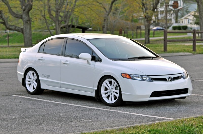 Chiếc ô tô cũ Honda Civic từng là mẫu sedan bán chạy nhất trên thị trường.